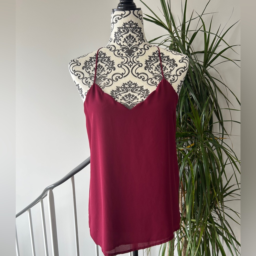 Express red scalloped edge cami size small